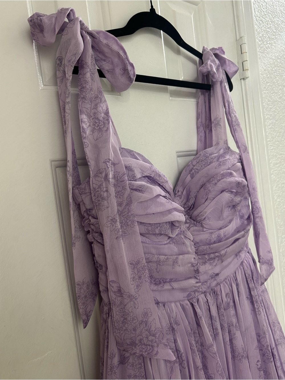 B Darlin Lavender Floral Maxi Dress Size 13/14 | Garden Party Wedding Guest - Picture 4 of 6